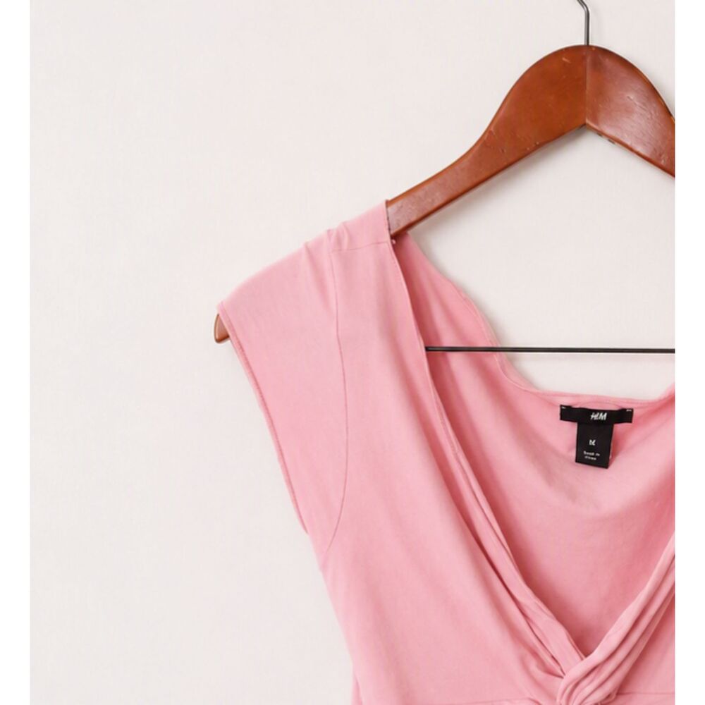 H&M Soft Pink Twist Front Knot V Neck Cap Sleeve Top Balletcore Coquette M - Picture 5 of 7